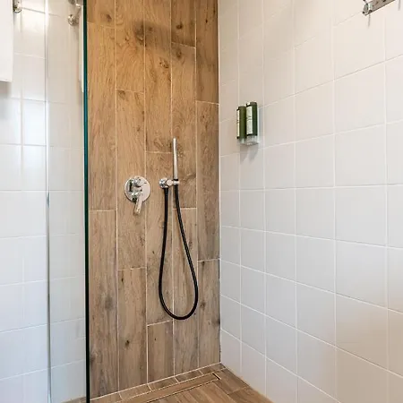 Гостевой дом Pensiunea Terrablue 4*