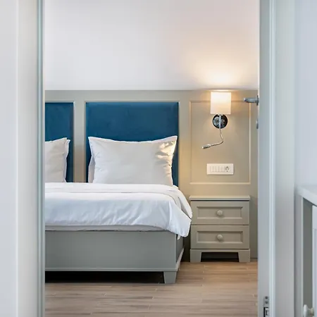 Pensiunea Terrablue Гостевой дом 4*