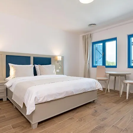 Pensiunea Terrablue Гостевой дом 4*