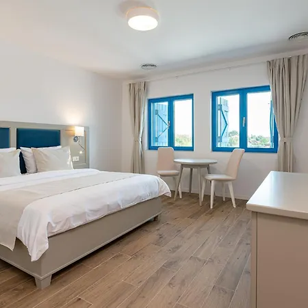 Гостевой дом Pensiunea Terrablue 4*